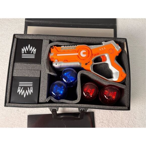 Dynasty Toys CAPTURE THE FLAG Laser Tag 2 Player Set Stealth Pack - Picture 10 of 13